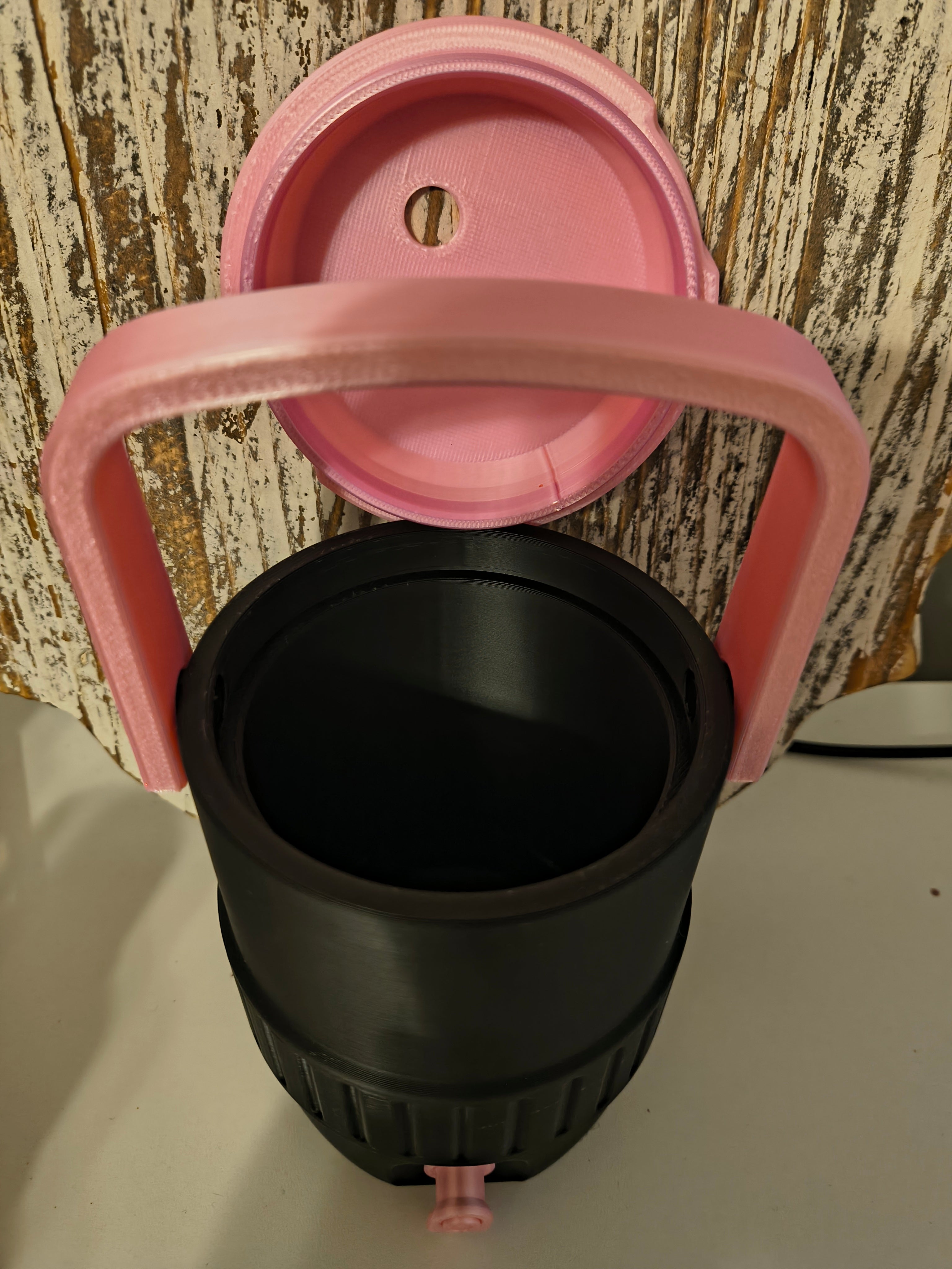 12 ounce can koozie